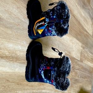 Kids size 13 winter boots. New with tags.